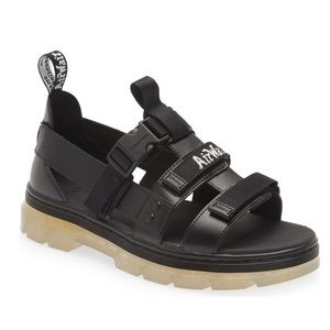 NWT Dr. Martens Translucent Sole Chunky 90s Strappy Sandals